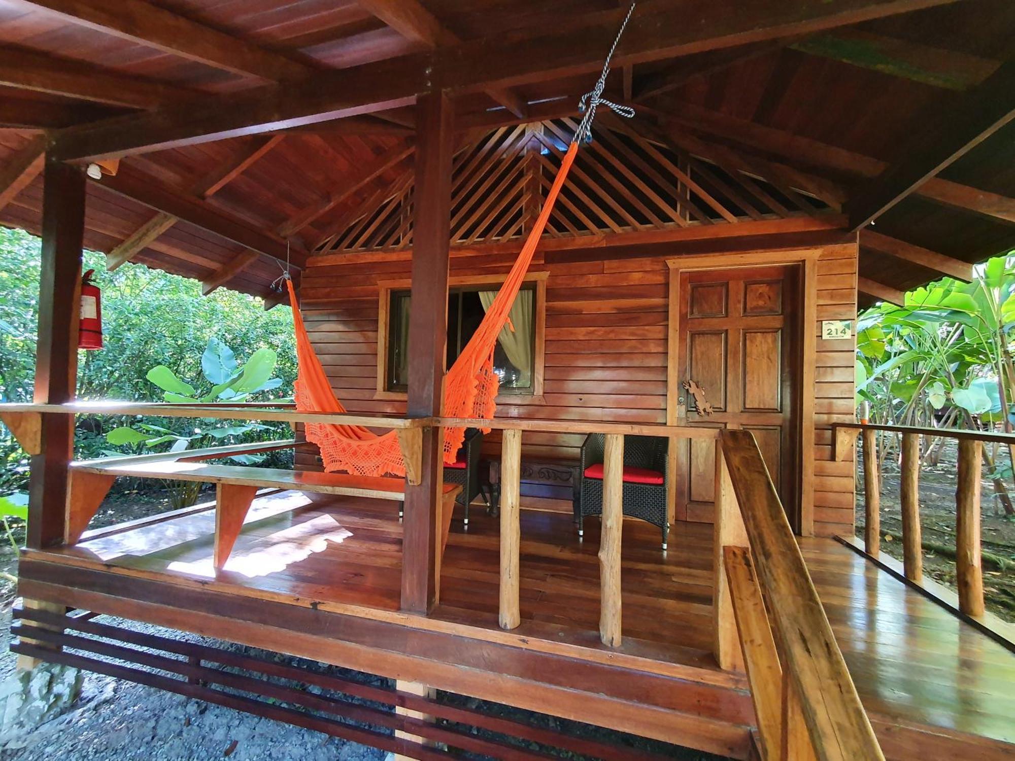 Cariblue Beach And Jungle Resort Puerto Viejo de Talamanca الغرفة الصورة