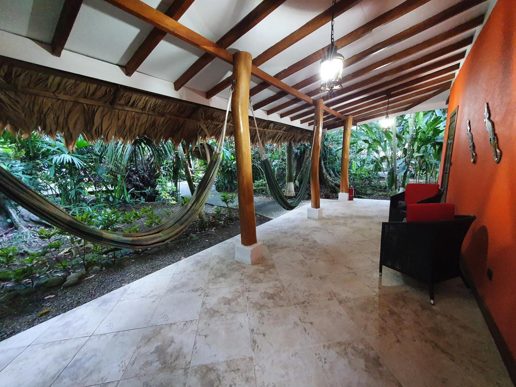 Cariblue Beach And Jungle Resort Puerto Viejo de Talamanca الغرفة الصورة
